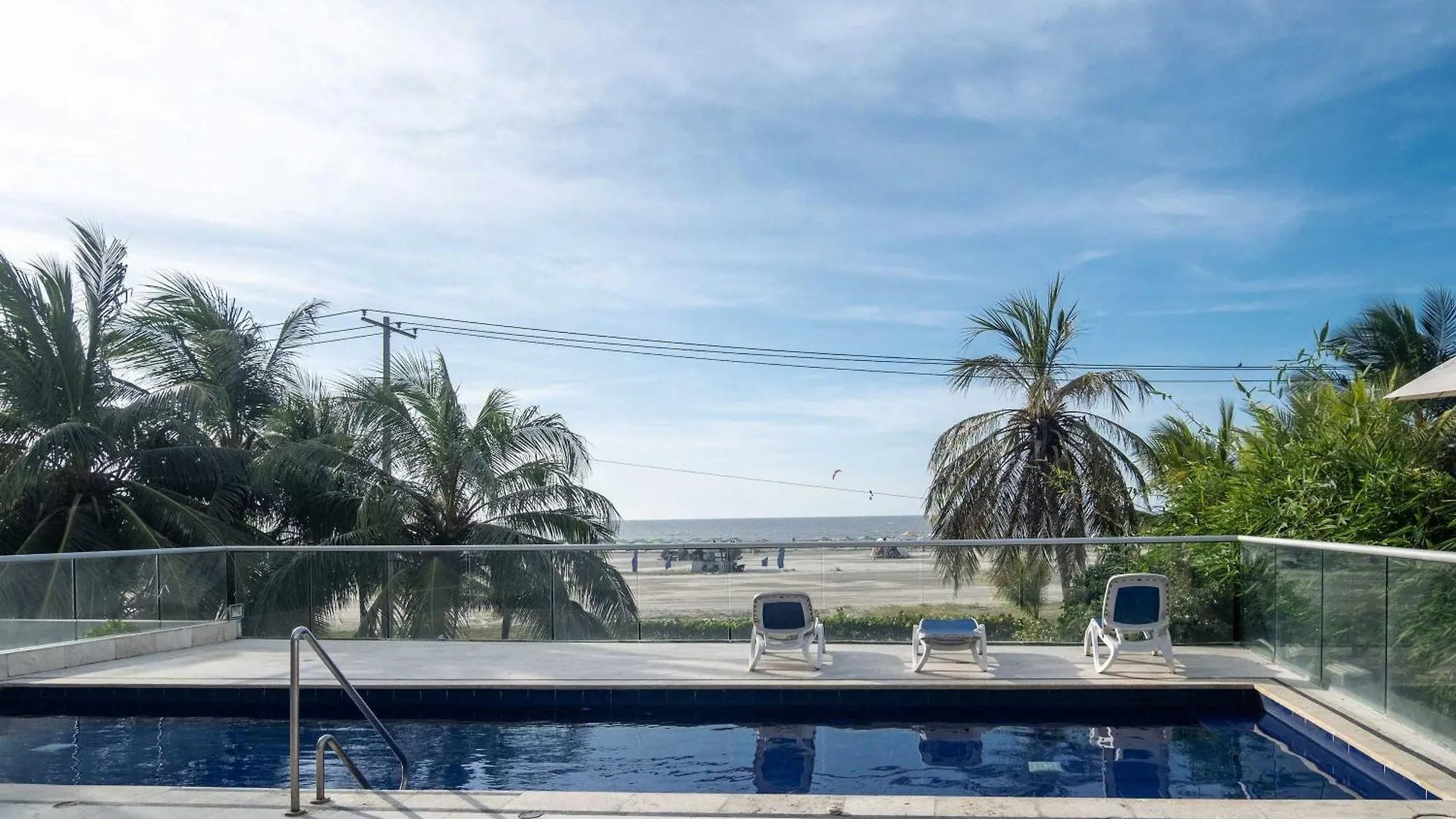 Апартаменты Impeccable 2Br With Charming Balcony In Sunset Beach Картахена Колумбия