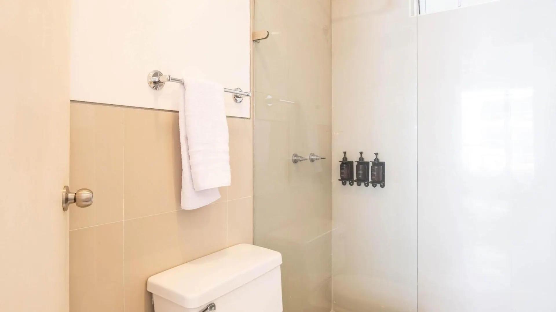 Impeccable 2Br With Charming Balcony In Sunset Beach Картахена Апартаменты
